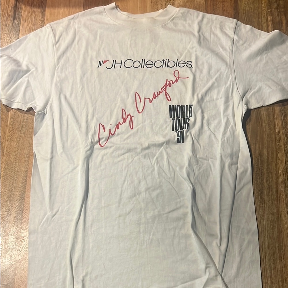 JH Collectibles Cindy Crawford World Tour 91 White Short Sleeve Tee